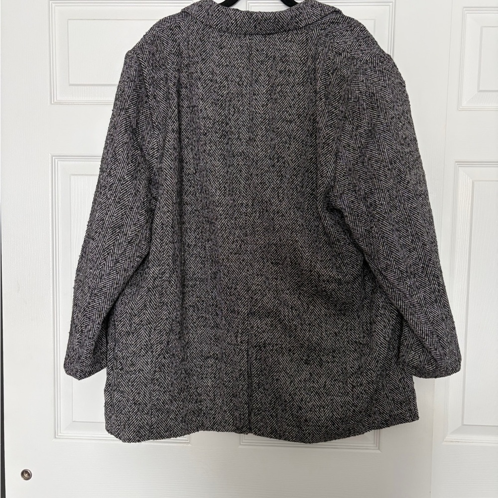 H&M Women’s Oversized Black and Gray Herringbone Blazer - Picture 5 of 11